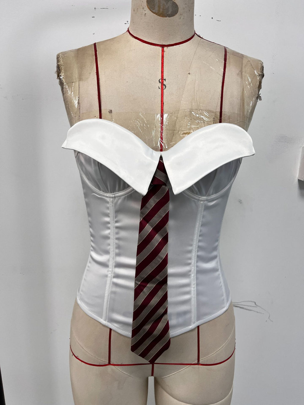 Cross-border hot-selling sexy low-cut business-style satin tie-front solid-color fishbone-lace-up underwire top70081