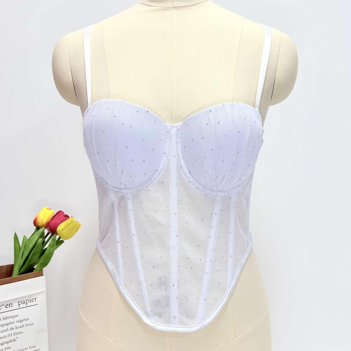 European and American style fishbone camisole for women, with built-in bra, heat-set brick design, waist-cinching, outerwear, strapless top, fishbone bra