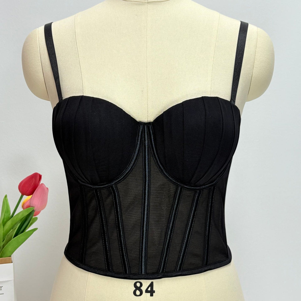 Cross-border high-end mesh ultra-short pleated strapless fishbone corset top for women, a stylish camisole to wear over other clothes